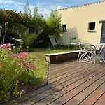 Maison De Josie בית נופש *
